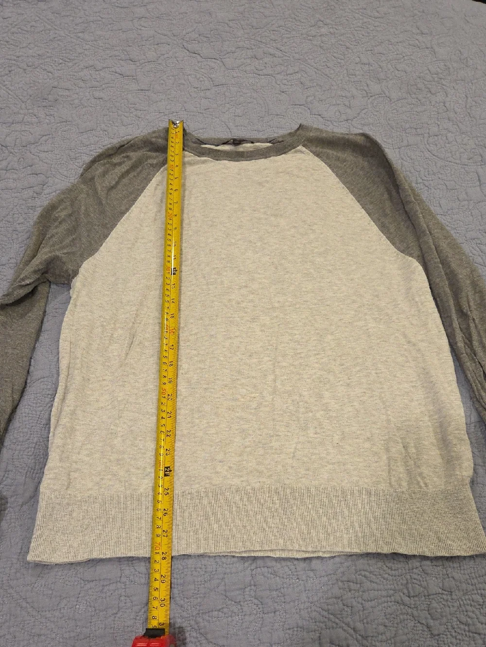 Banana Republic Two-Tone Gray Crewneck Sweater Size XL!